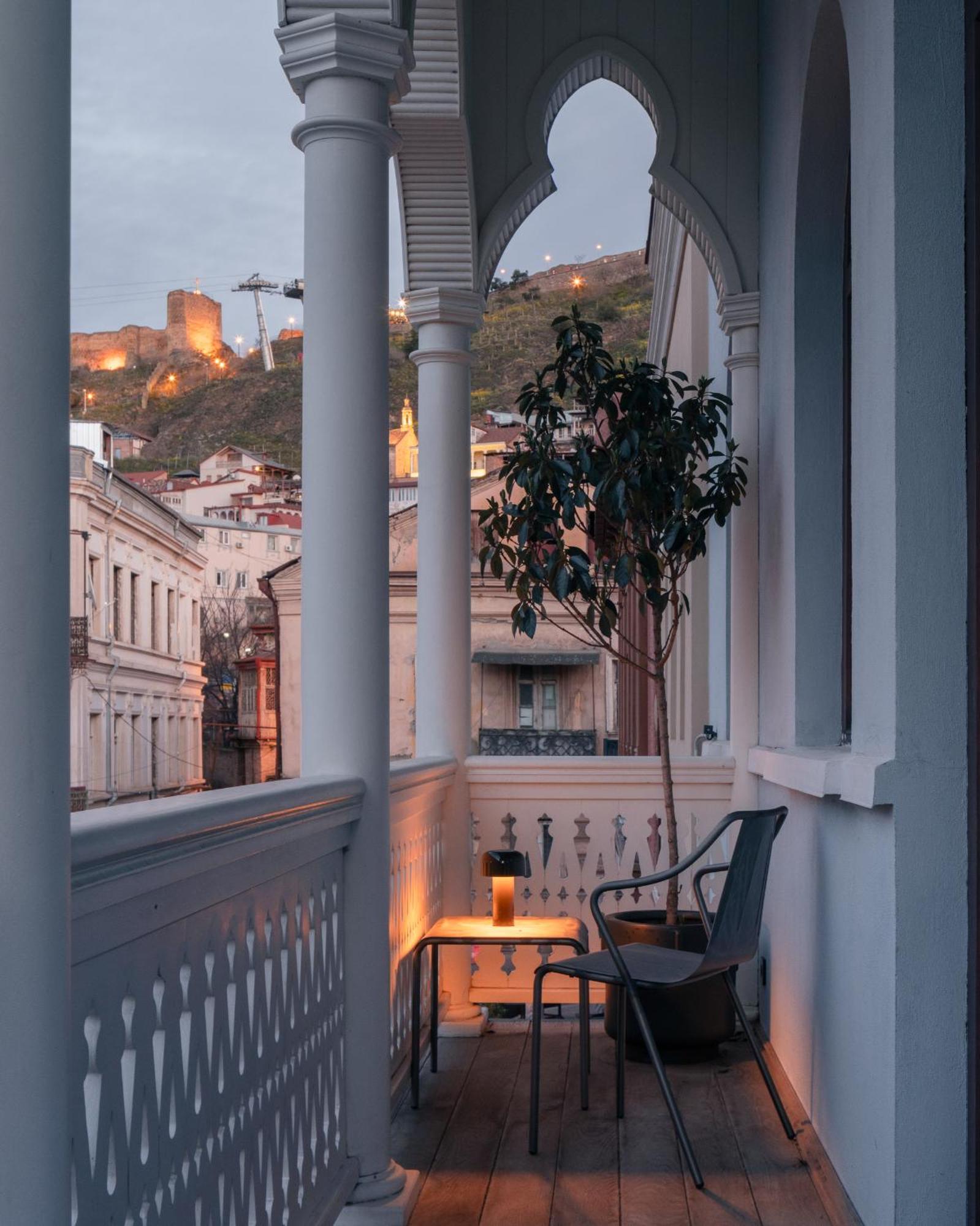 Puris Moedani Boutique Hotel Tiflis Exterior foto